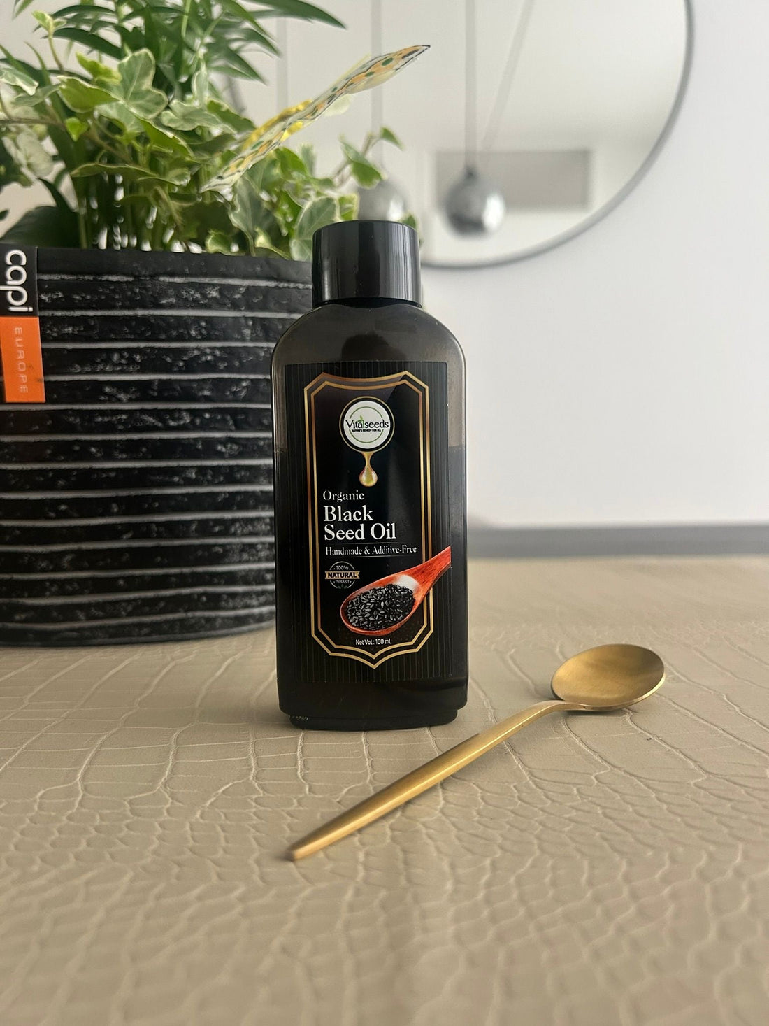 🌿 Elke dag een theelepel zwarte zaadolie – jouw natuurlijke boost van binnenuit